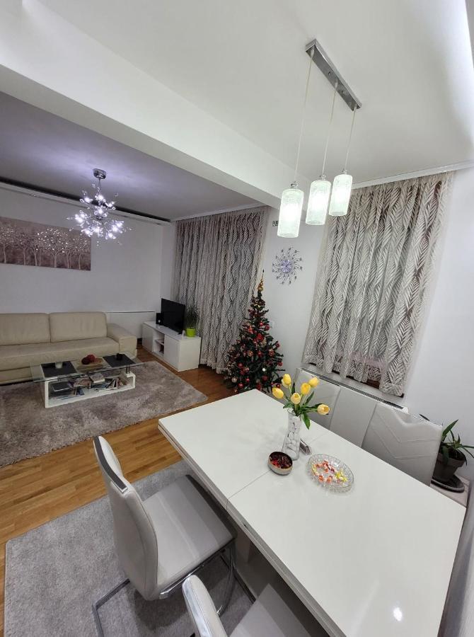 Apartment Joy Белград Екстериор снимка