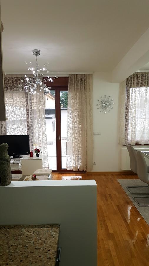 Apartment Joy Белград Екстериор снимка