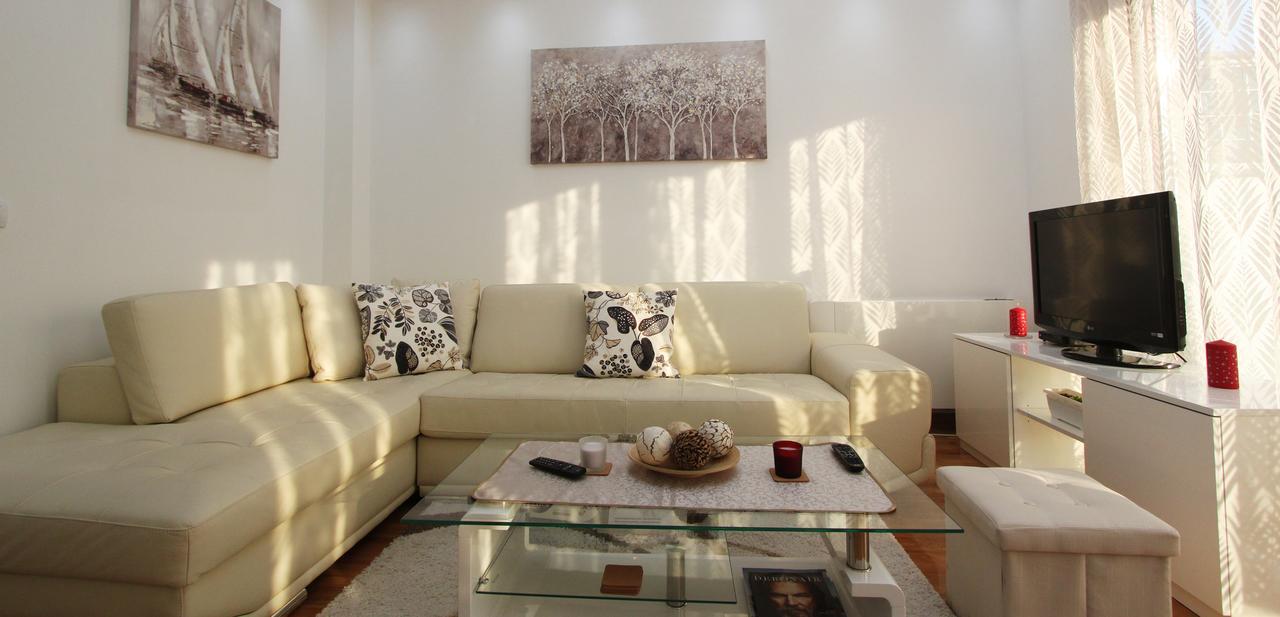 Apartment Joy Белград Екстериор снимка