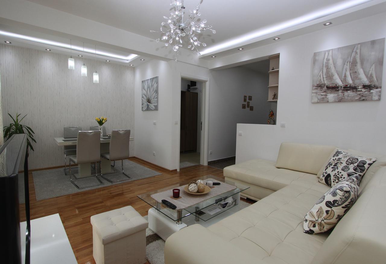 Apartment Joy Белград Екстериор снимка